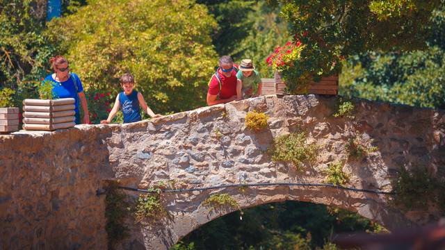 Visiting the Villerouge-Termenès's village