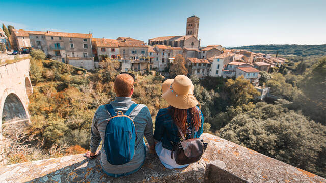 Visite du village de Montolieu